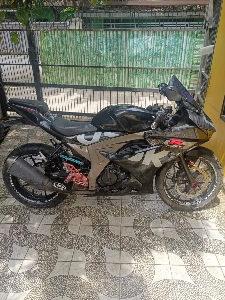 Suzuki GSX R150 2017