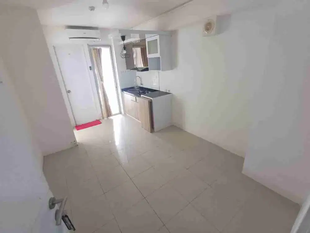SEWA 2 KAMAR KOSONGAN DIATAS MALL BASSURA CITY APARTEMEN
