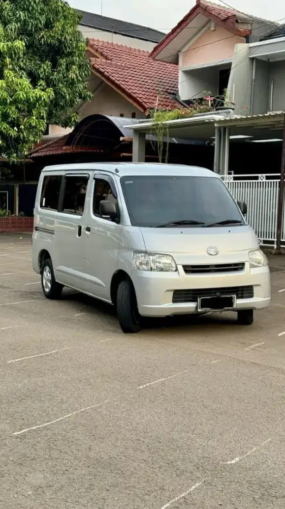 Daihatsu Gran Max 1.3 Minibus  2019 Silver Metalik