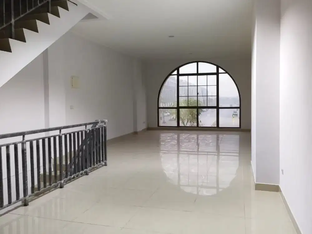 MURAH !! DISEWAKAN RUKO KOMERSIL SEDAYU CITY 4 LANTAI BAGUS