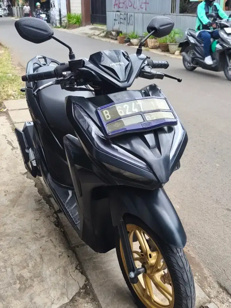 JUAL HONDA VARIO 150 2020 km 45 rb