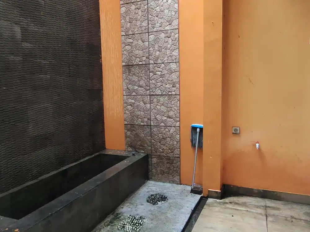 Dijual Cepat Pesona Metropolitan, Rumah Renovasi Siap Huni, KPR/CASH