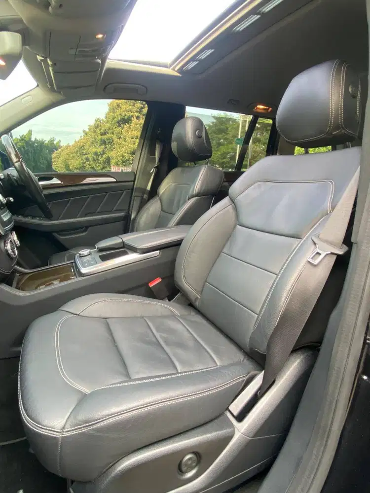 Mercedes-Benz GL400 3.0 Exclusive 2015 Hitam Istimewa TDP 25 JUTA