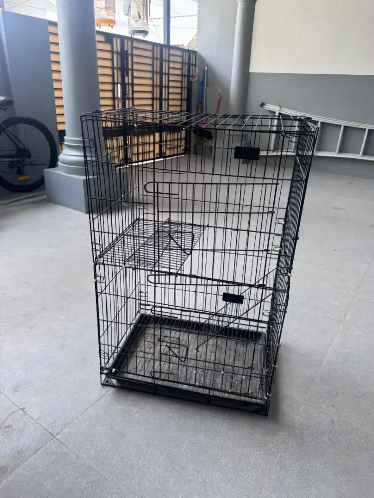 Kandang kucing tingkat 3