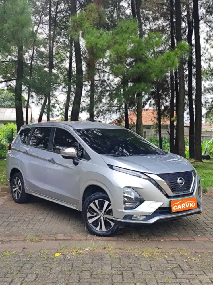 Nissan Livina VL At matic 2019 KM Rendah!!!