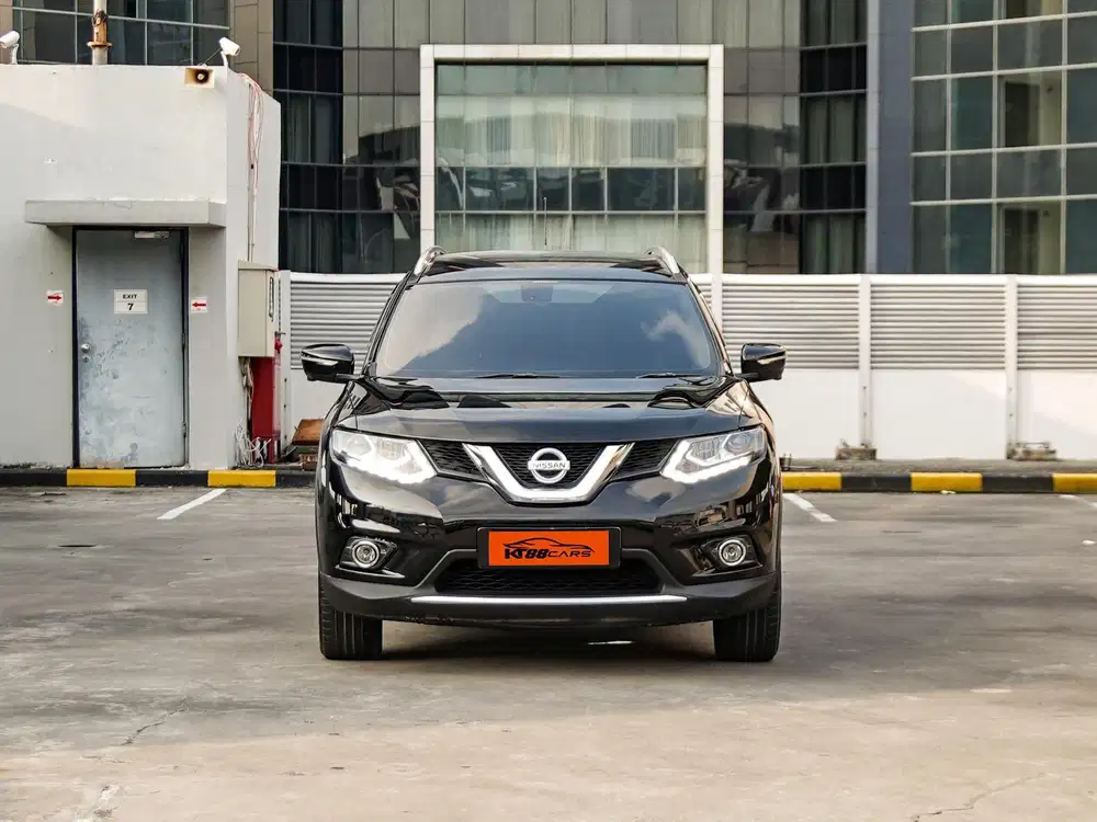 NISSAN XTRAIL 2.5 CVT MATIC HITAM 2017