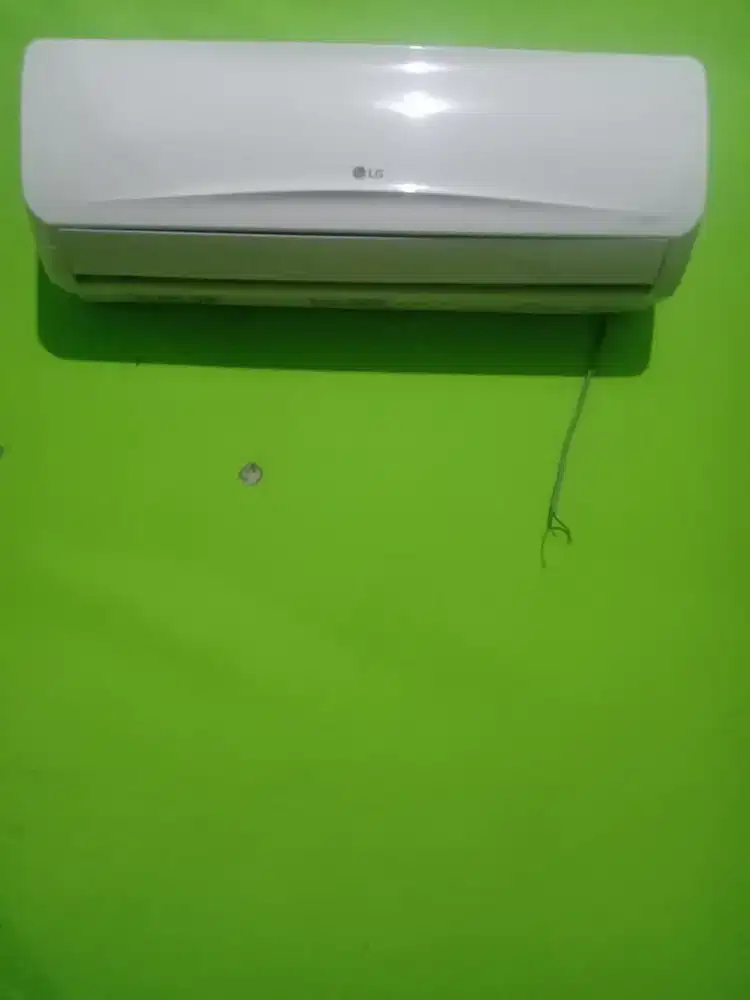 Indor ac merek LG untuk ac 1/2 pk