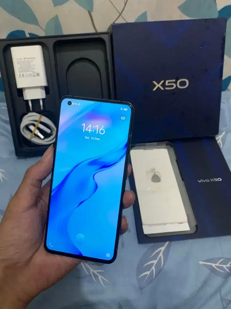Vivo x50 8/128 garansi resmi indonesia
