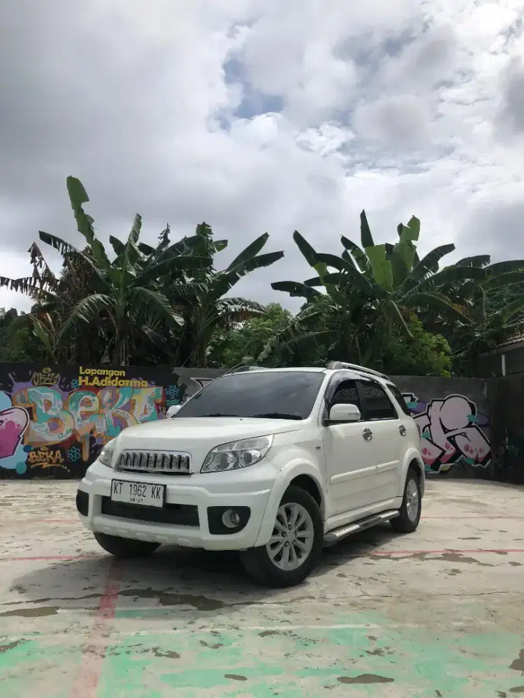 Dijual Cepat Daihatsu Terios TX Adventure 2012 Matic