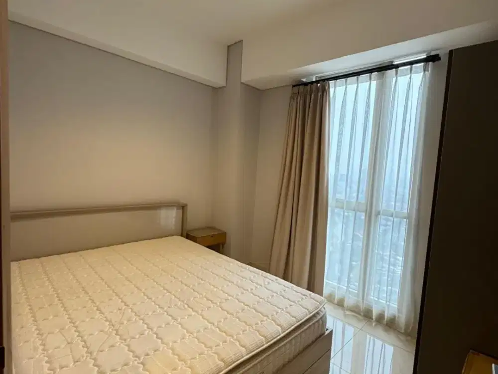 disewakan 2 bedroom furnish taman anggrek residence