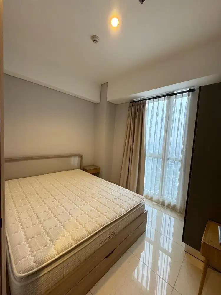 disewakan 2 bedroom furnish taman anggrek residence