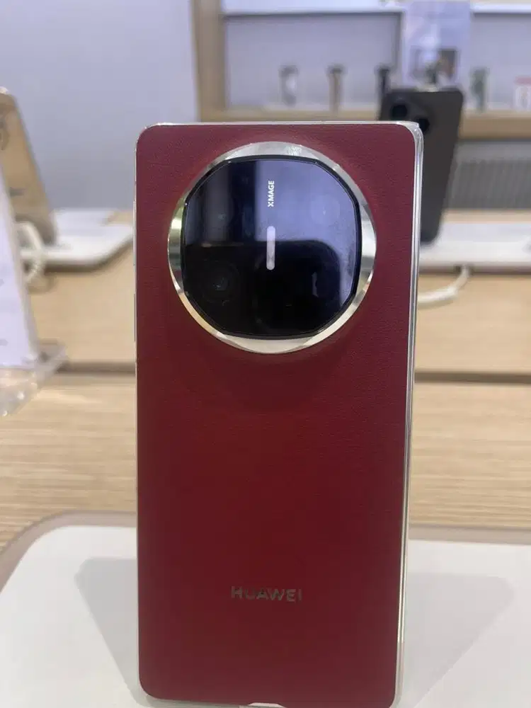 Mate X6 Red / Black 12/512 free Freebuds 5