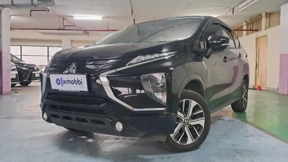 LOW DP Mitsubishi Xpander 1.5 Exceed Bensin-MT 2019 ZKQ