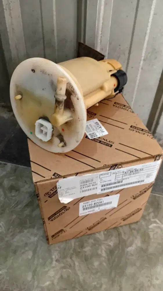 Fuel Pump Pompa Bensin Avanza / Xenia 2010 Original