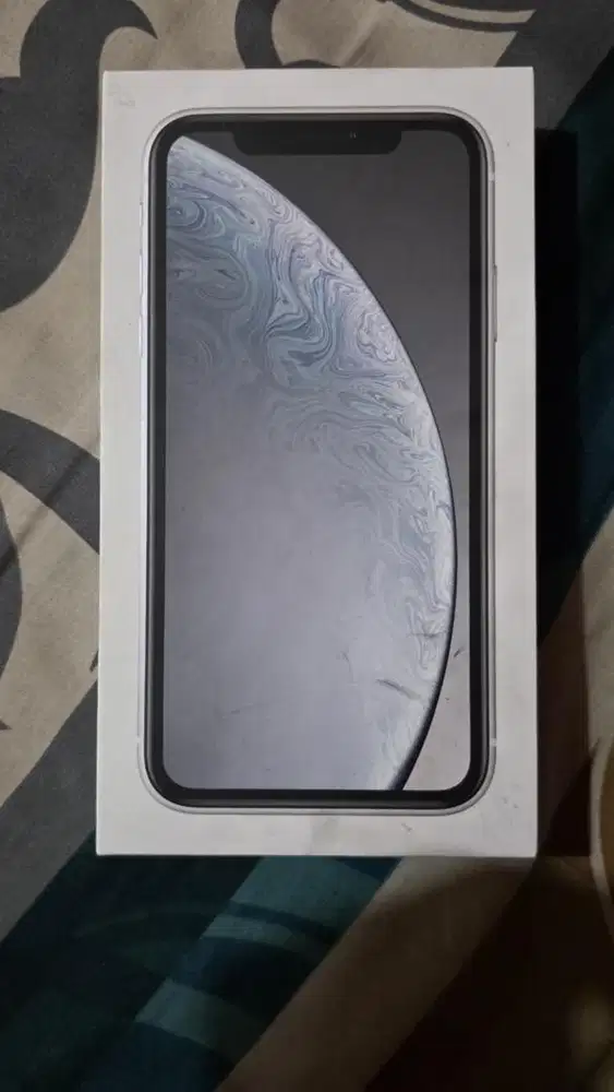 iPhone XR 64GB EX iBox