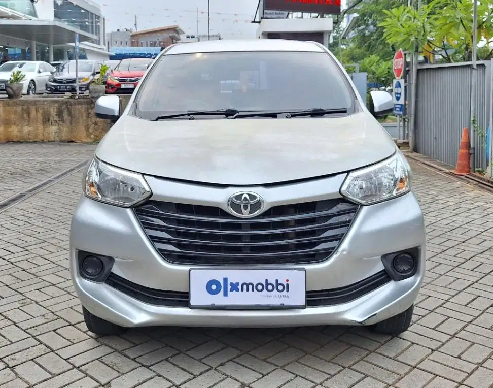 LOW DP Toyota Avanza 1.3 E Bensin-AT 2018 KKG