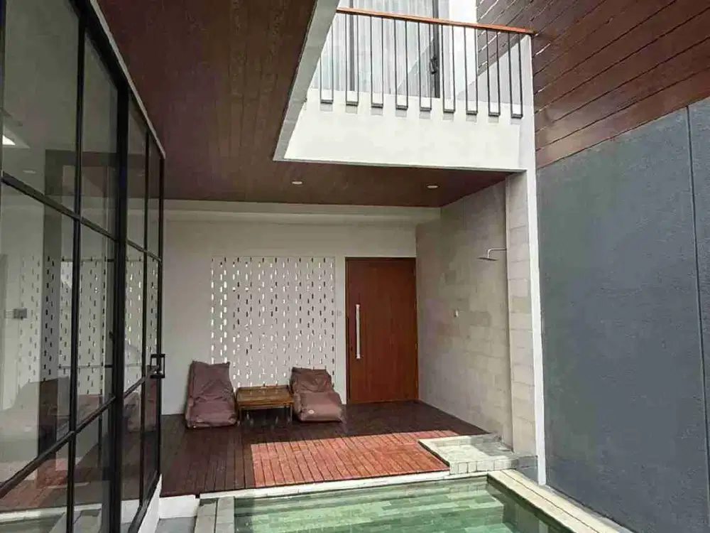dijual villa baru lantai 2 brawa canggu
