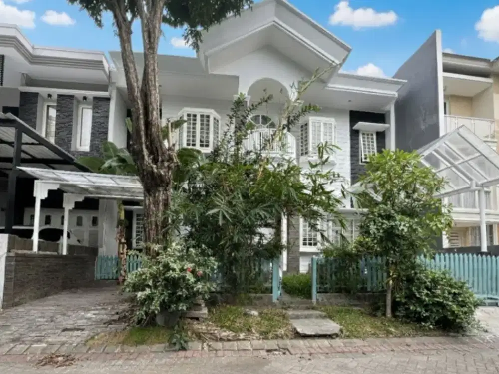 Rumah San Diego Pakuwon City STRATEGIS CARPORT