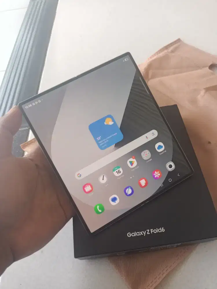 Samsung Z Fold 6 Sein 12/512gb istimewa No minus