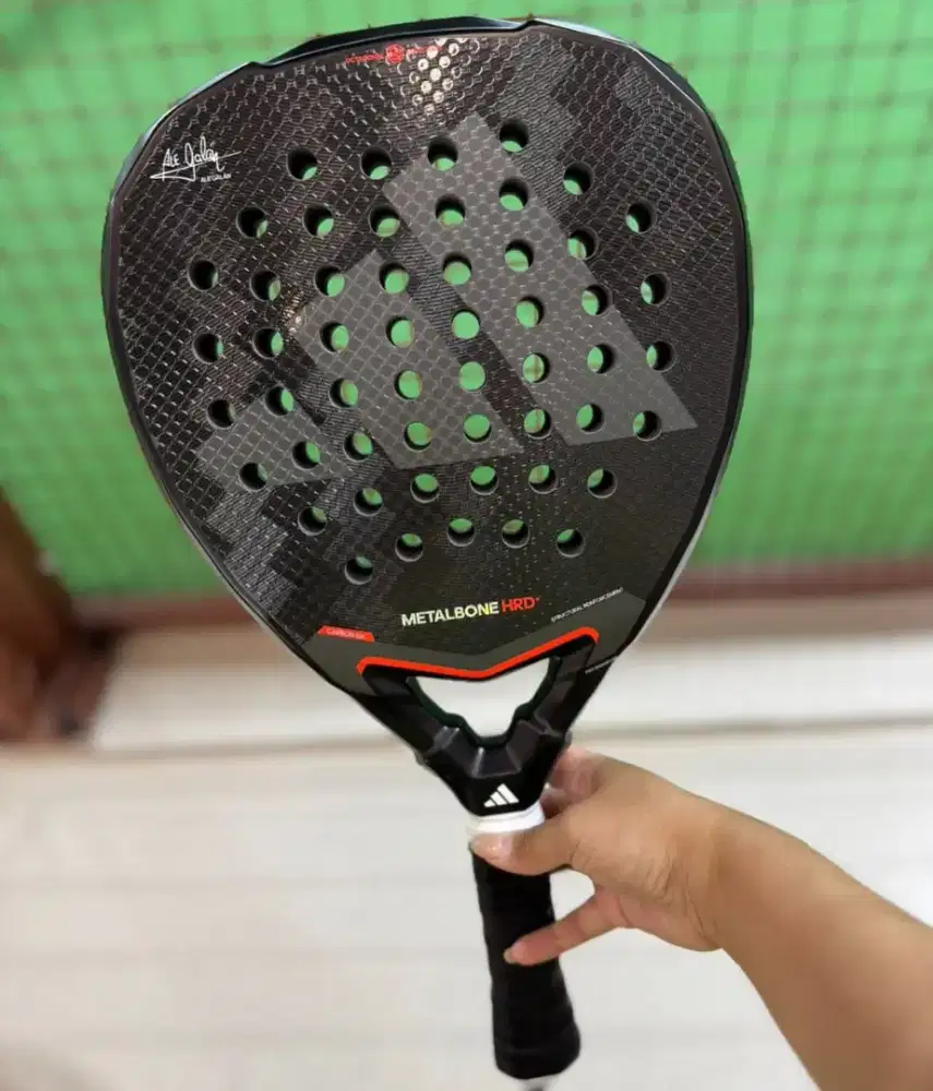 Raket padel Adidas metalbon 2025