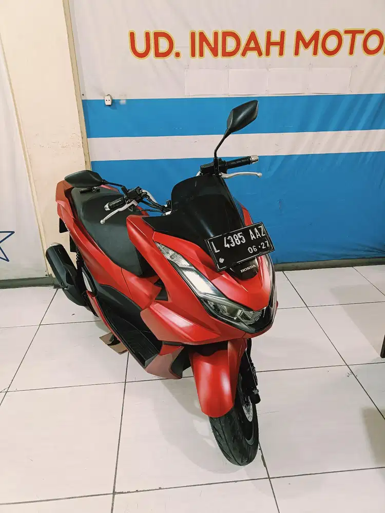 Aki nyala HONDA PCX NON ABS 160 2022 KM LOW BISA KREDIT TENOR MAX 3TH