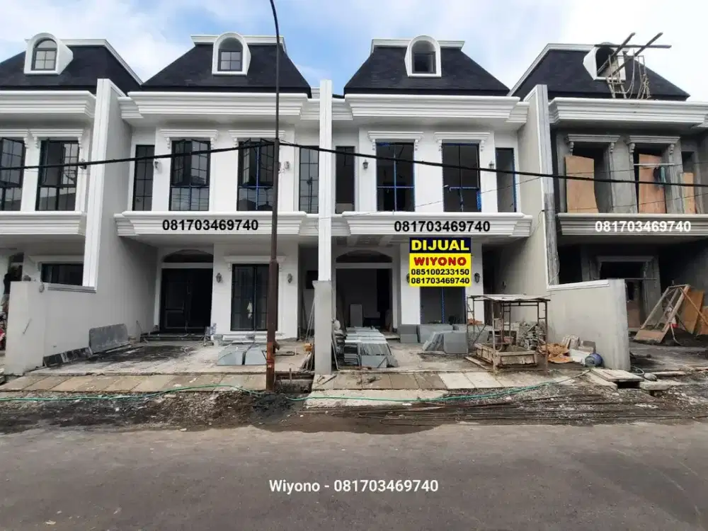 Rumah Dharmahusada American Modern House with Attic Room Dekat RSUD dr. Soetomo Surabaya