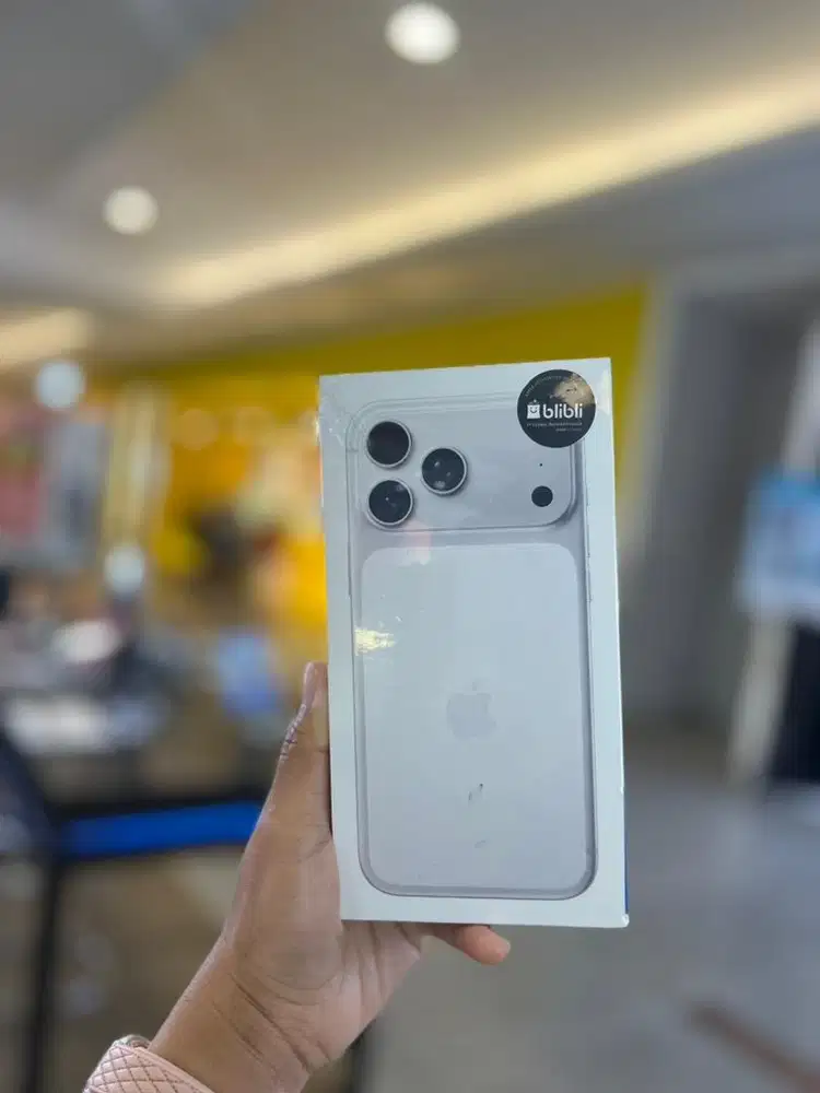 Iphone 17 Pro Max , Silver , 256GB