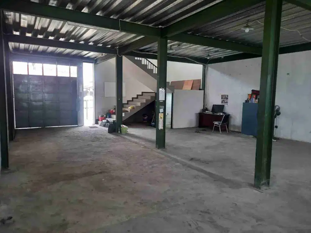 DIJUAL GUDANG TEMPAT USAHA MASIH BAGUS