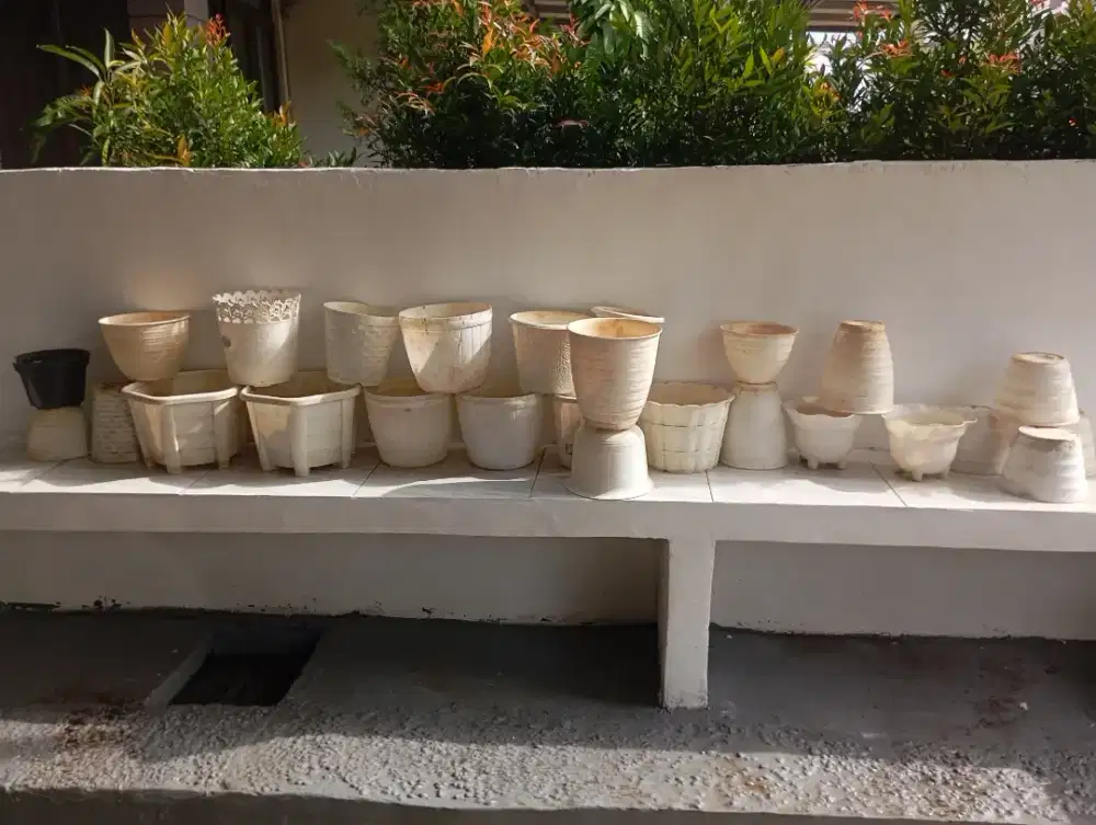 30 pot plastik kondisi layak