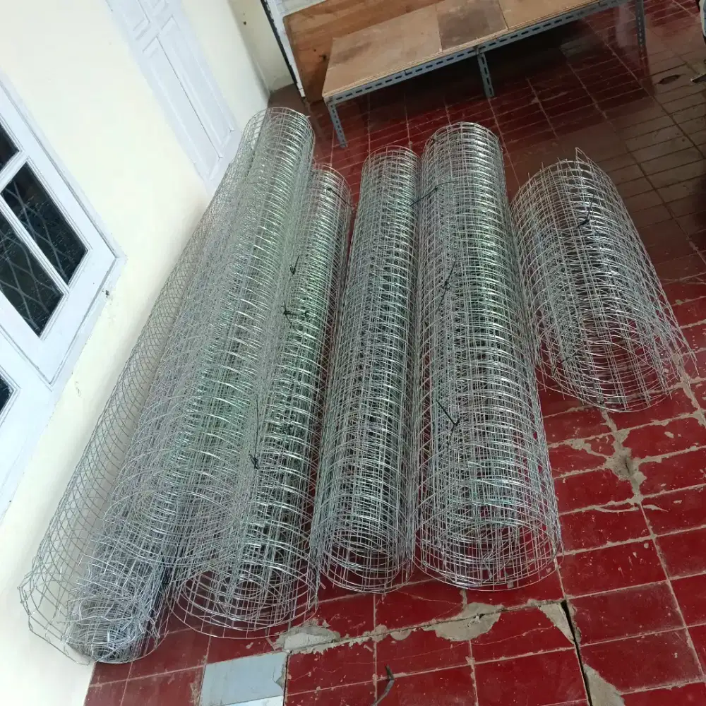 Kawat Loket Galvanis 2mm 5x5 lebar 1.8 M