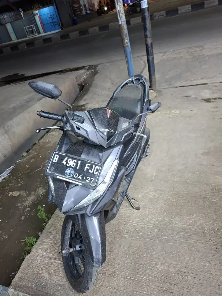 Jual Motor Vario 150 2017 ISS CBS