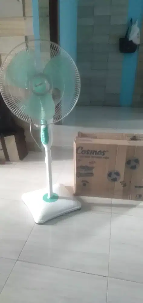 Dijual kipas angin Cosmos