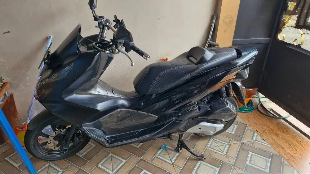 PCX CBS Hitam 2019