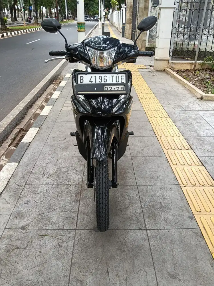 DIJUAL CASH HONDA REVO FIT 110 PAJAK OFF 2X SIAP PAKAI