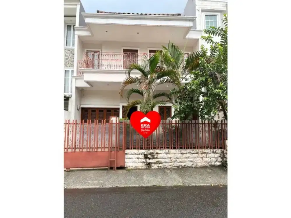 Rumah Semi Furnished di Pondok Indah, Jakarta Selatan