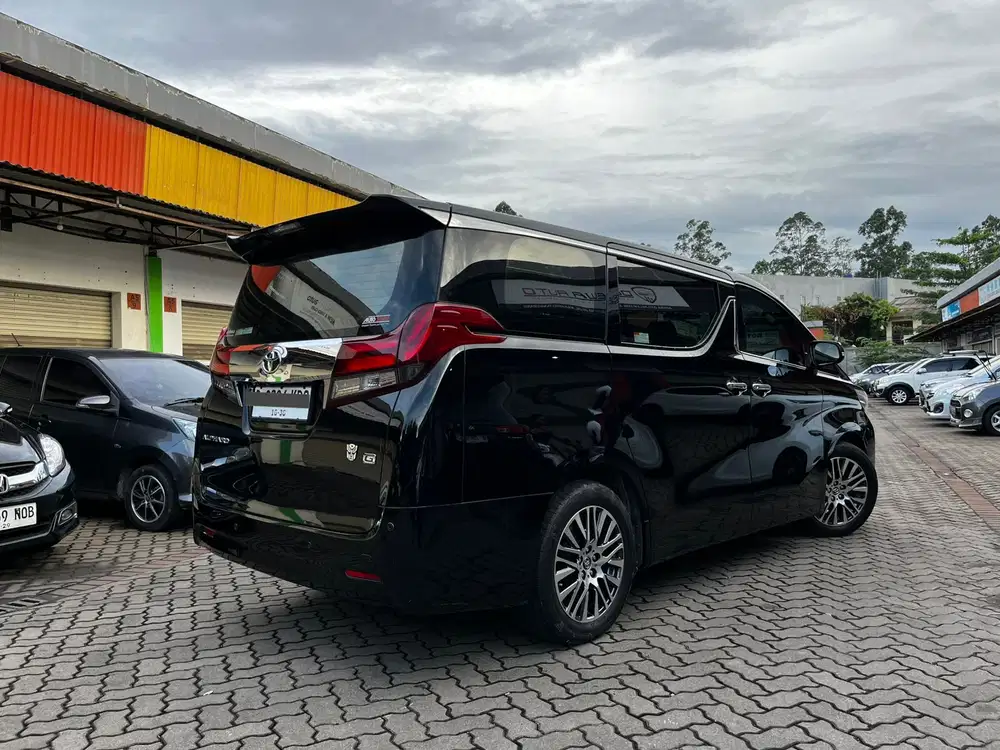 Toyota Alphard 2017 Bensin