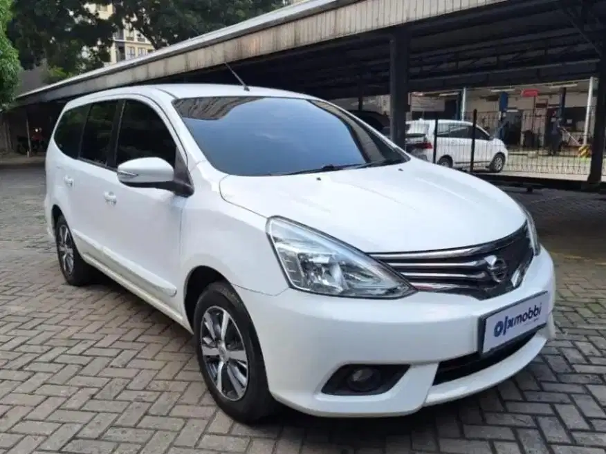 TERMURAH Nissan Grand livina 1.5 XV Bensin-AT 2017 ZKD B