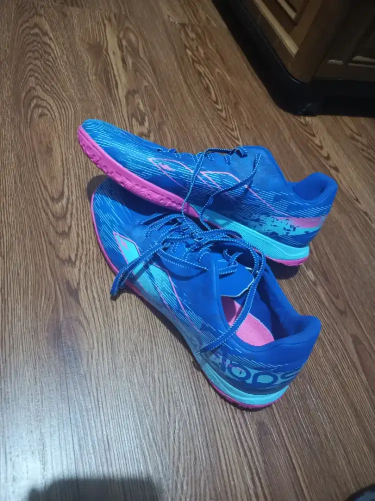 MILLS Sepatu Futsal Xyclops Speedfreak 1.2 Prime