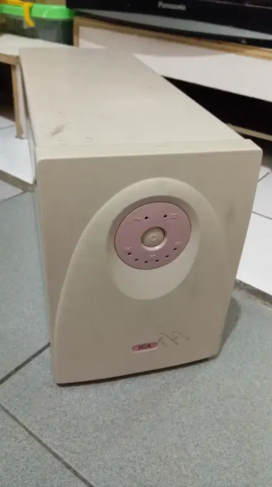 UPS bekas ada 2 buah