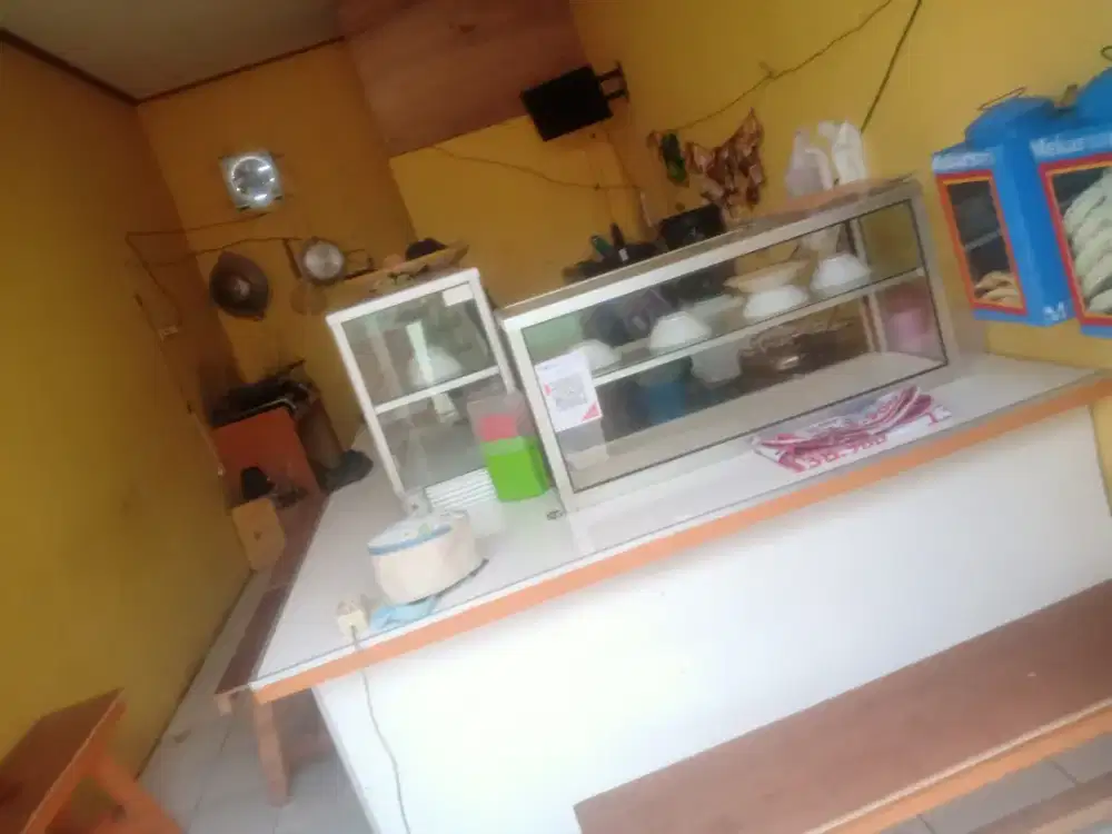 Warung nasi borongan