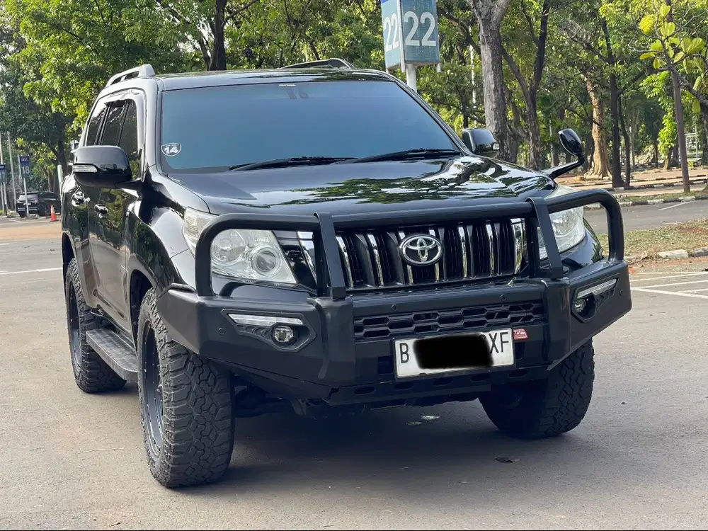 TOYOTA LAND CRUISER PRADO TXL LTD 2013 HITAM