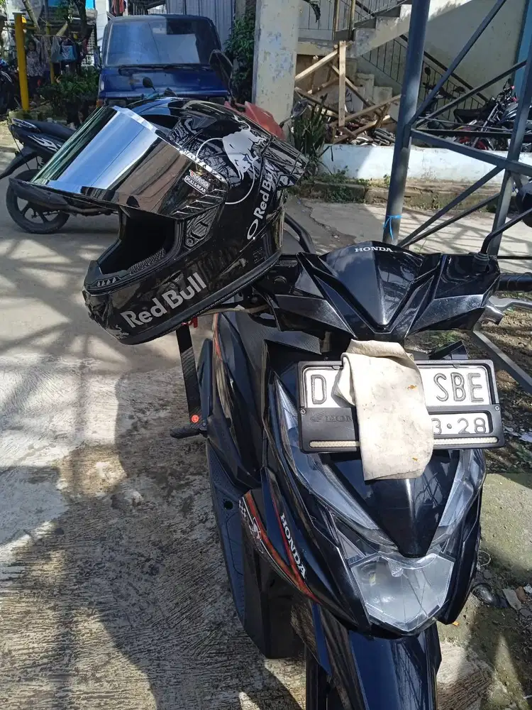 Jual cpat saja baet 2018 nego tipis bonus helm