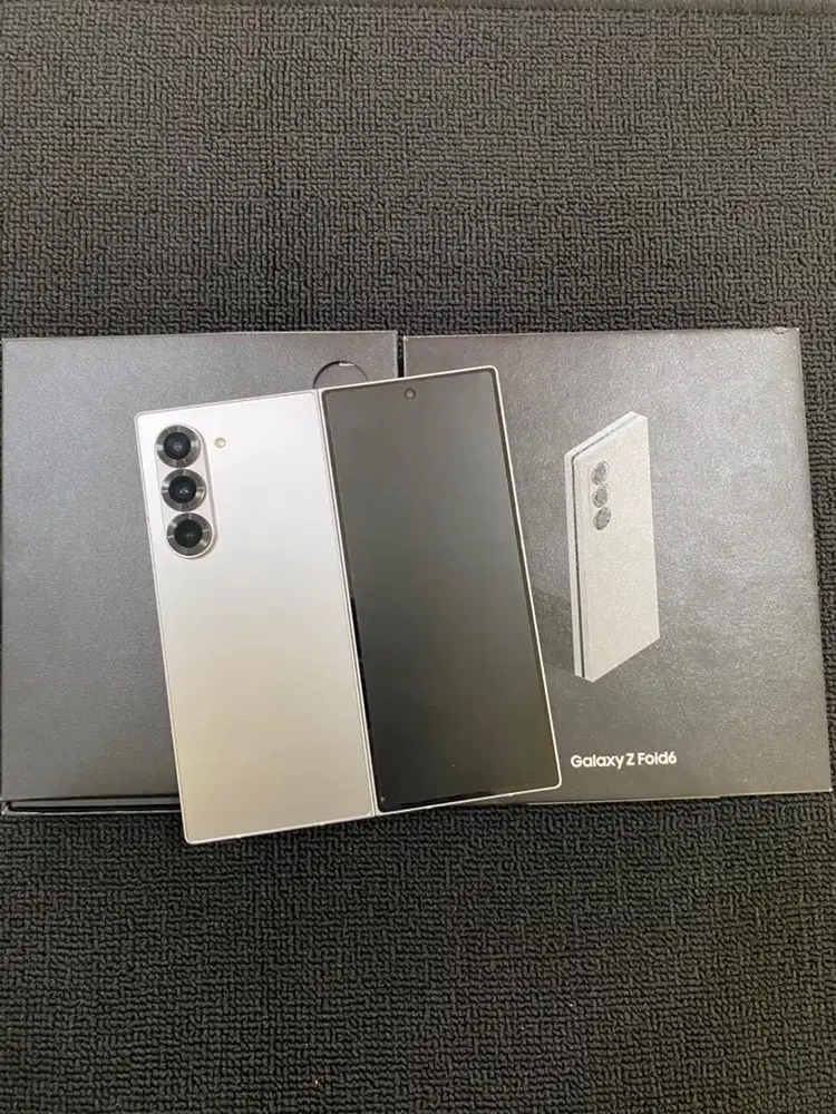 Samsung Z Fold 6 12/512GB Resmi Sein