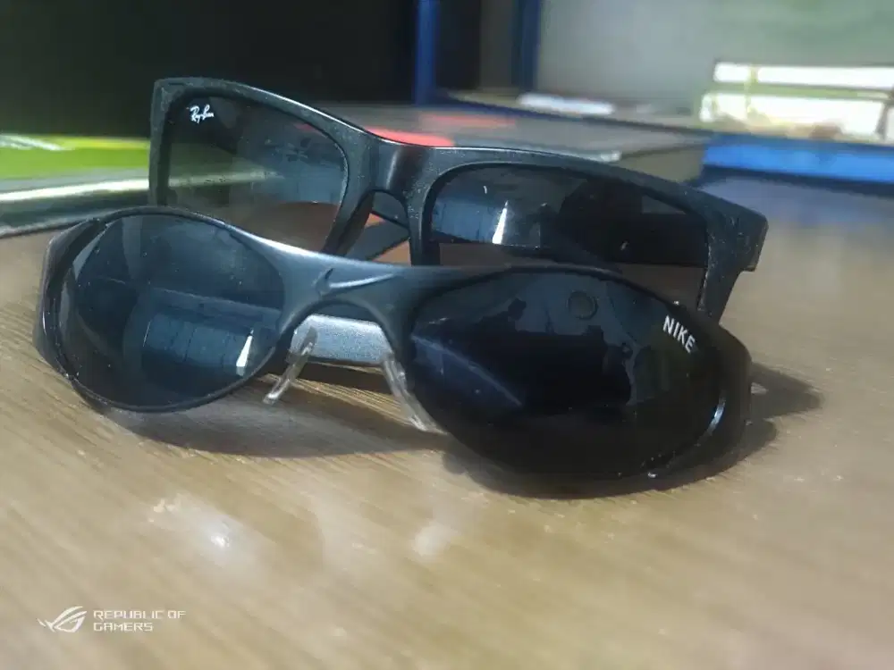 Kacamata Rayban dan Nike