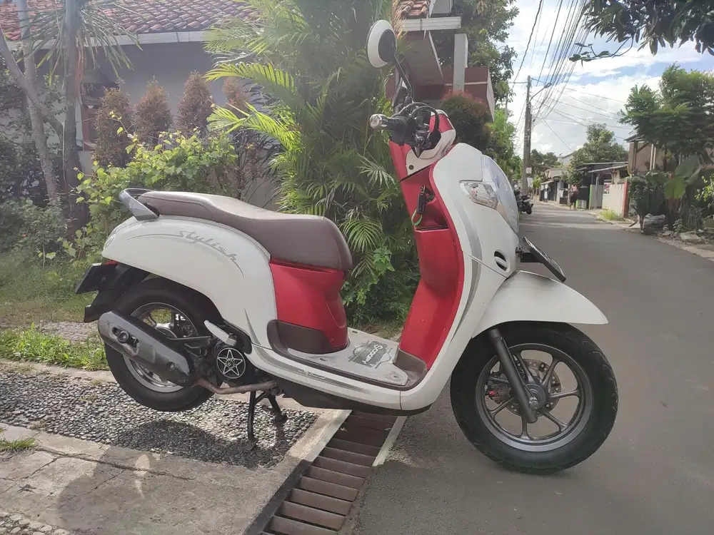 SCOOPY STYLISH TAHUN 2019 MURMER