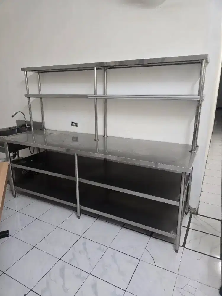 Meja kerja dapur 3 tingkat untuk resto