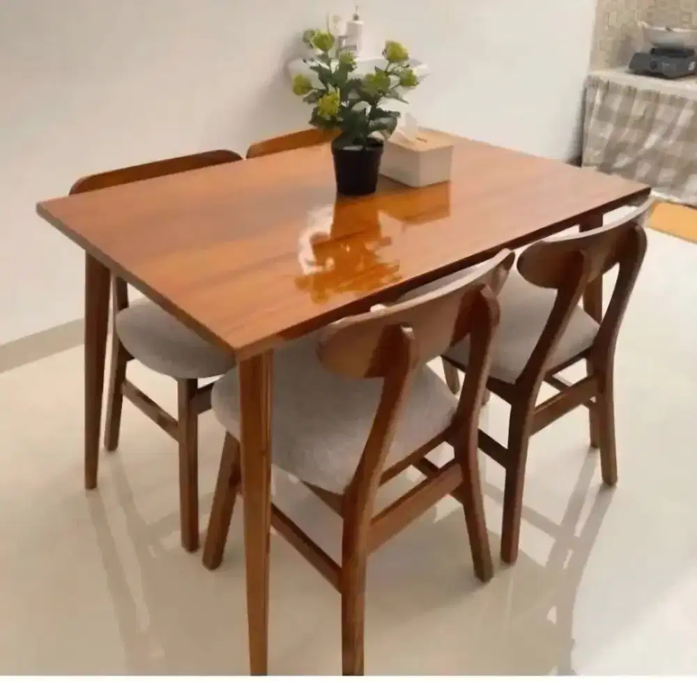 MEJA MAKAN JATI JEPARA