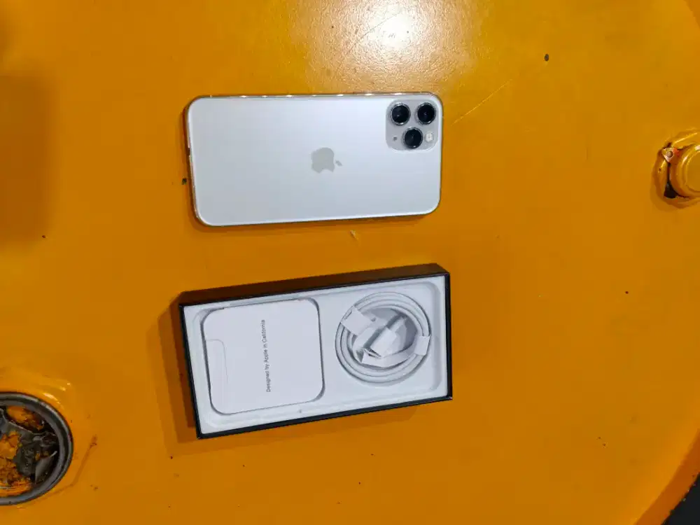 Iphone 11 pro 256gb cocok ketemu