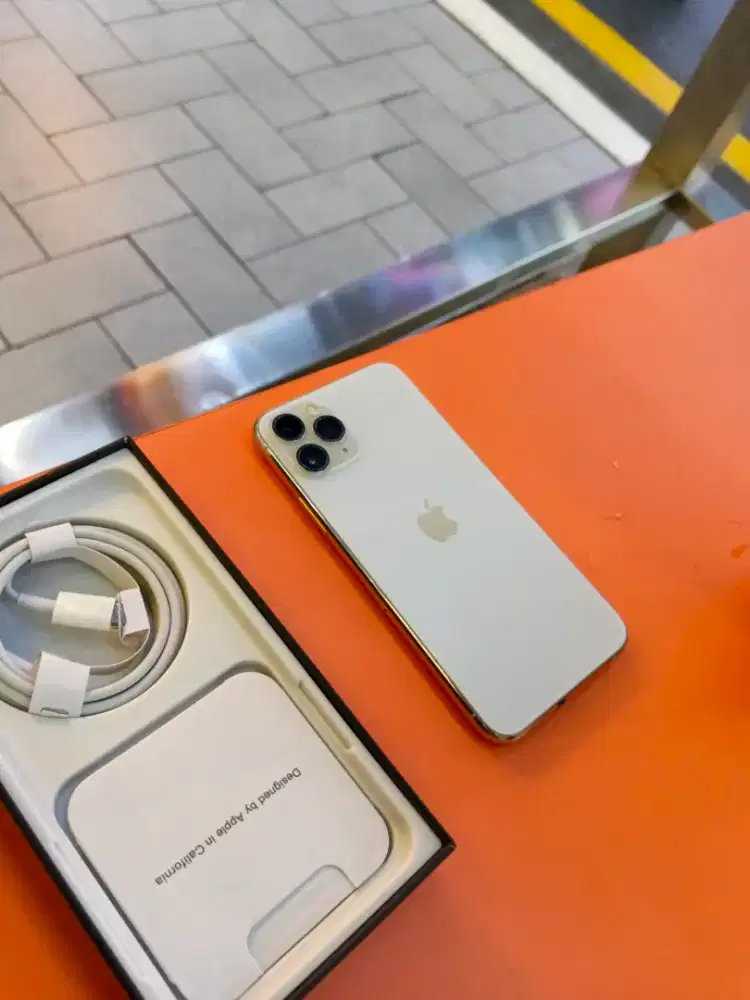 Iphone 11 pro 256gb sekian bagus 4G