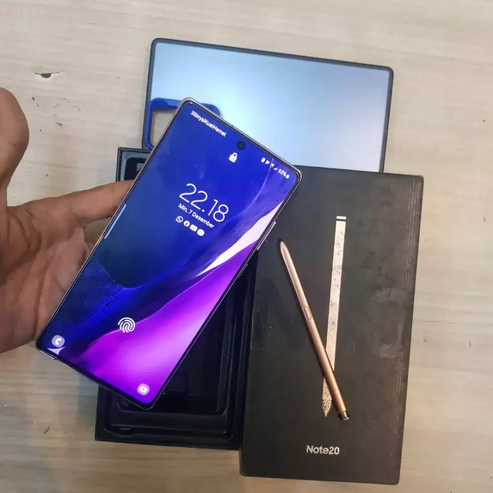 SAMSUNG NOTE 20